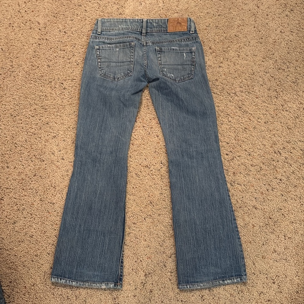 American Eagle low rise distressed jeans - Picture 2 of 4